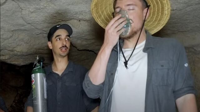 Mr. Beast en las ruinas mayas de Calakmul