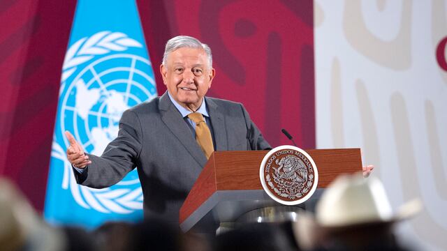 Andrés Manuel López Obrador (AMLO)