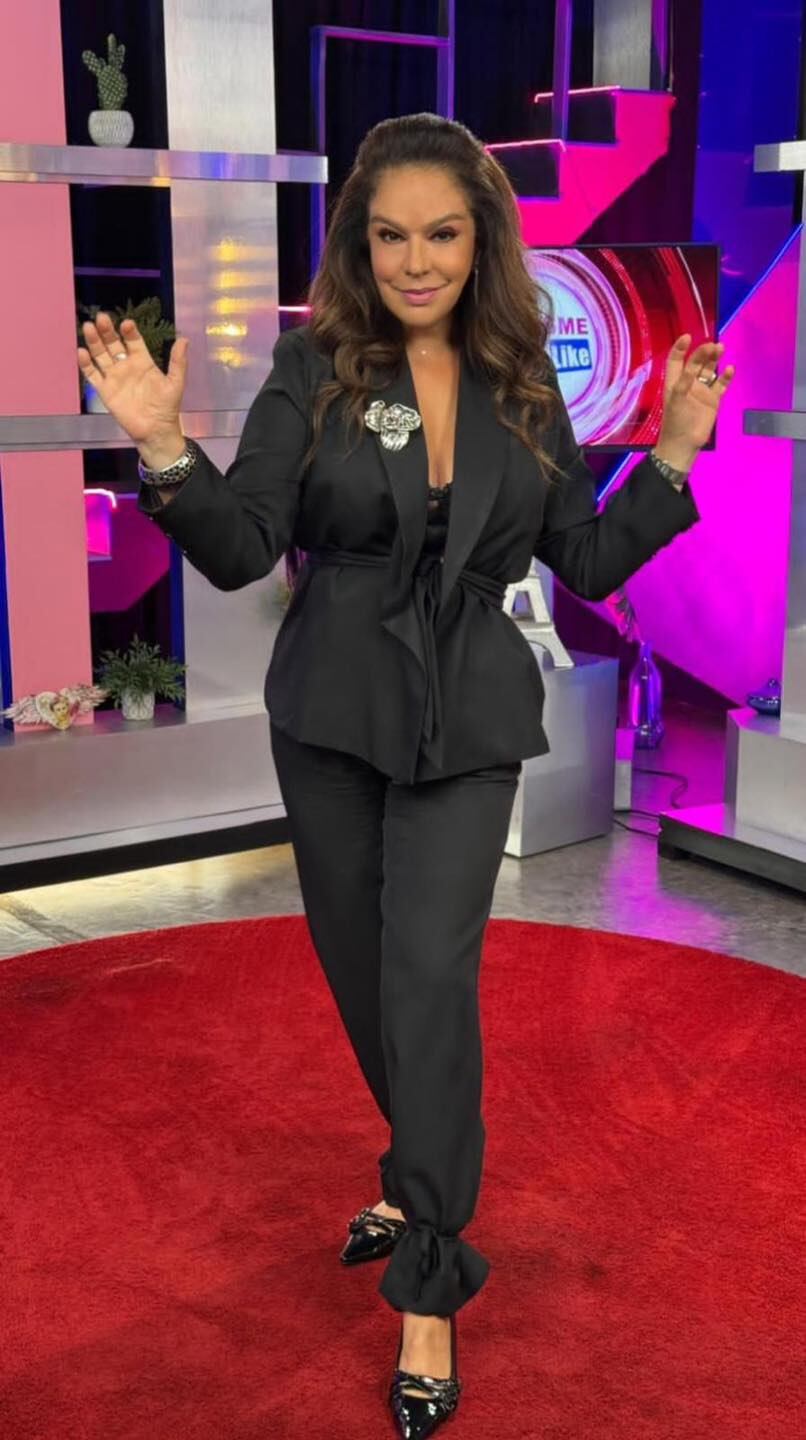 Elisa Beristain, conductora.