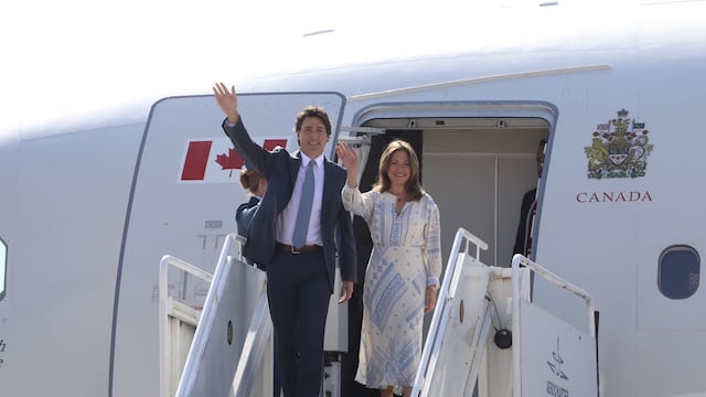 Llegada del primer ministro de Canadá Justin Trudeau en visita oficial, al Aeropuerto Internacional Felipe Ángeles.