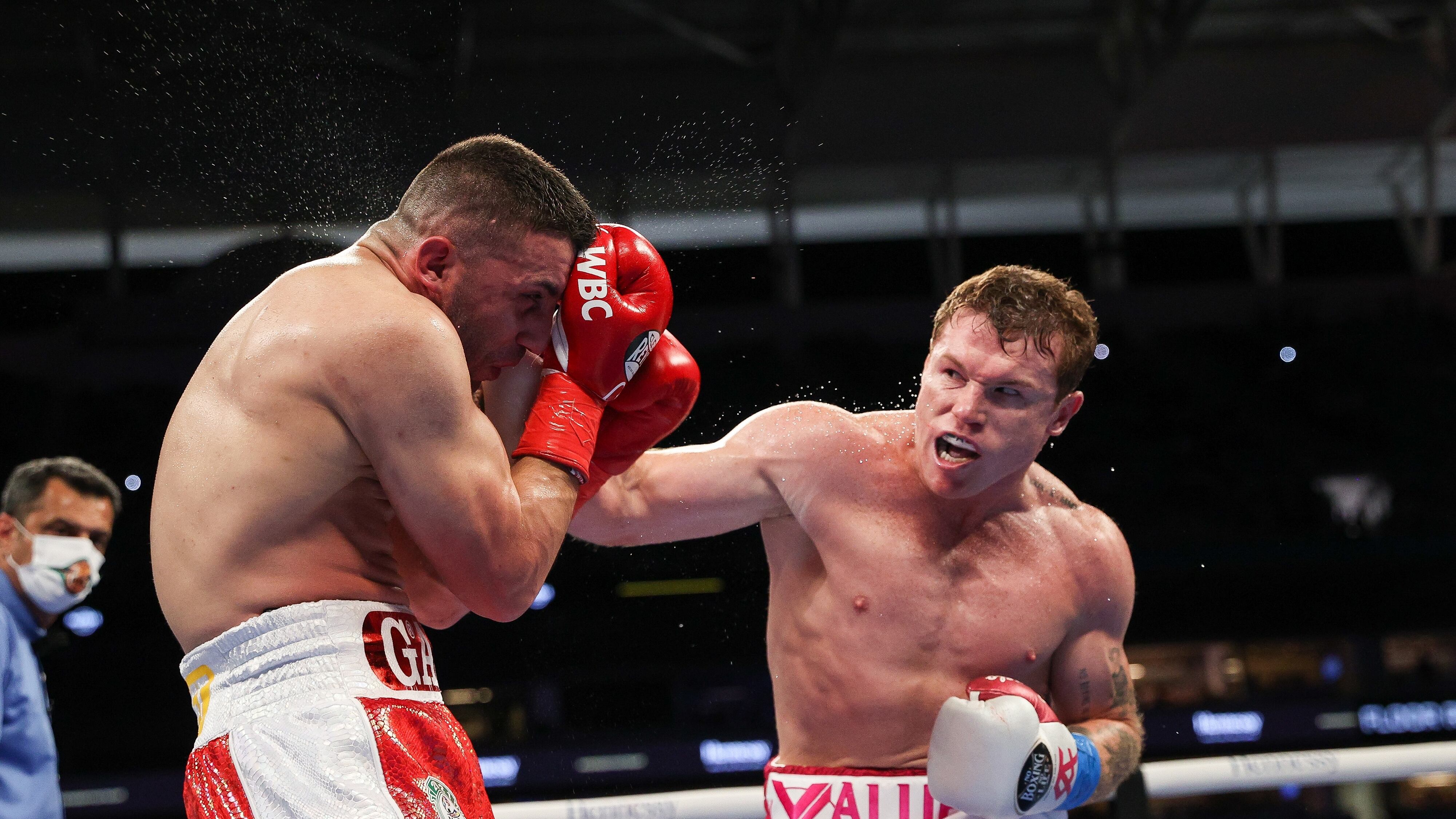 David Faitelson explota tras triunfo del Canelo Álvarez