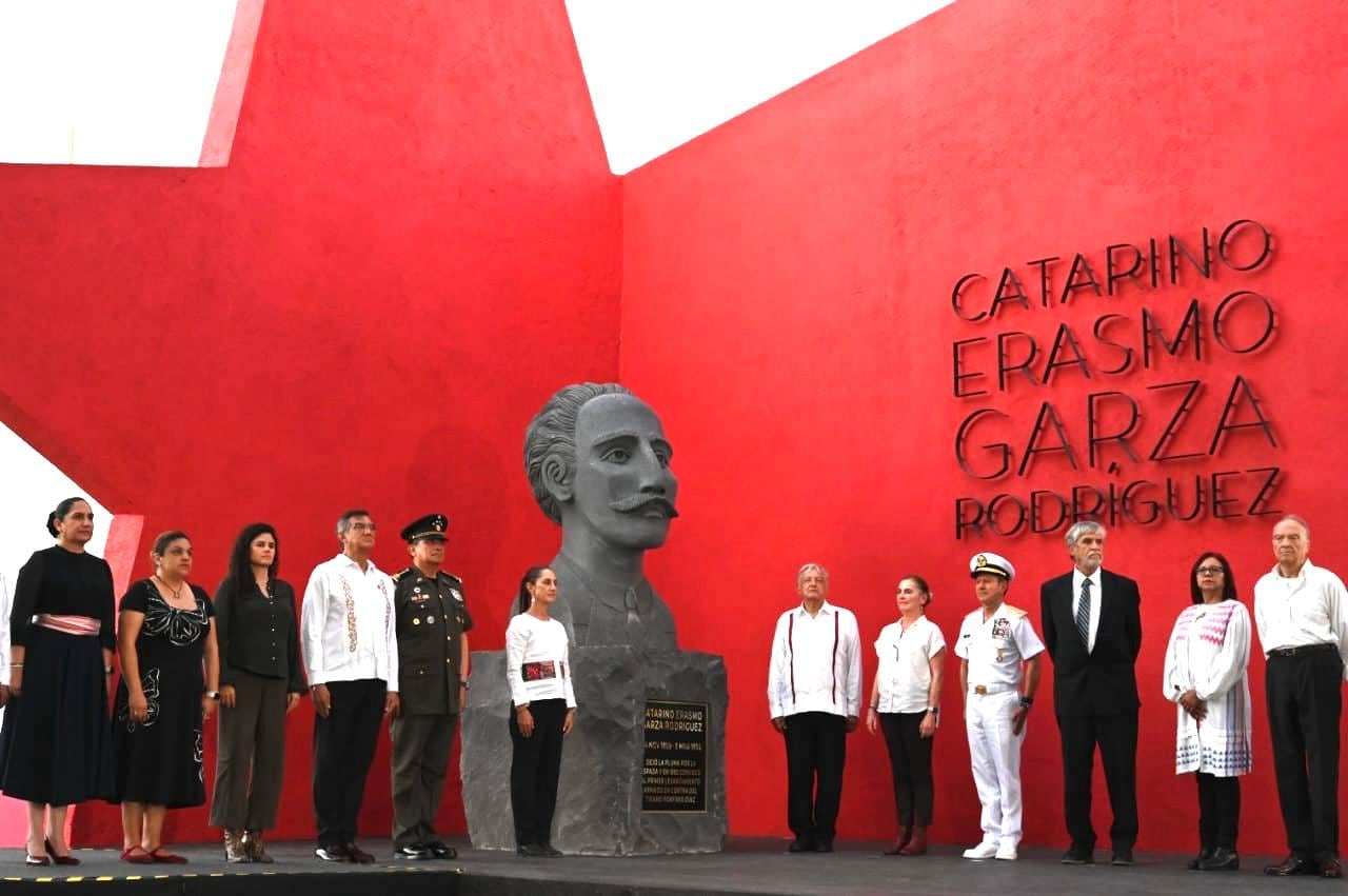 Estatua de Catarino Garza en Matamoros, Tamaulipas