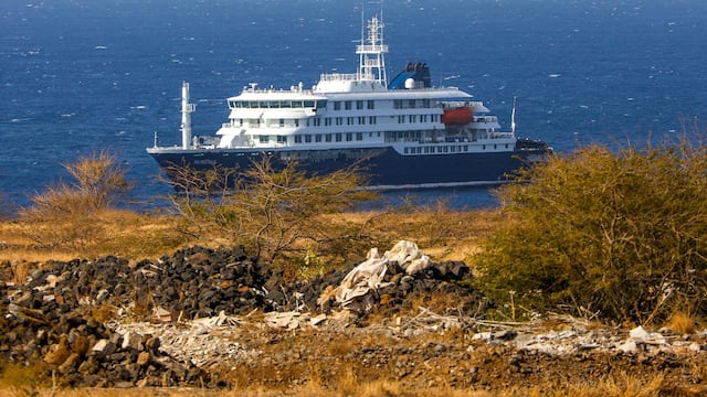 El crucero holandés MV Hondius con brote de hantavirus.