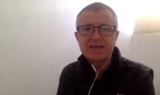 Fernando Meza, la voz de HuevoCartoon