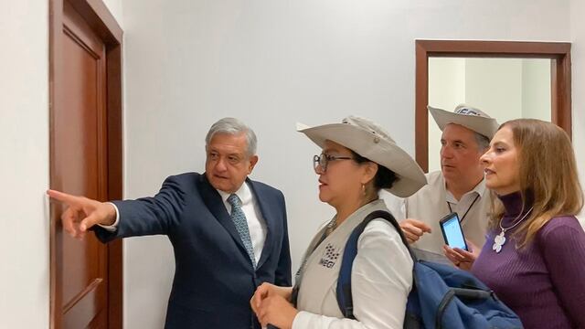 AMLO y Beatriz Gutiérrez