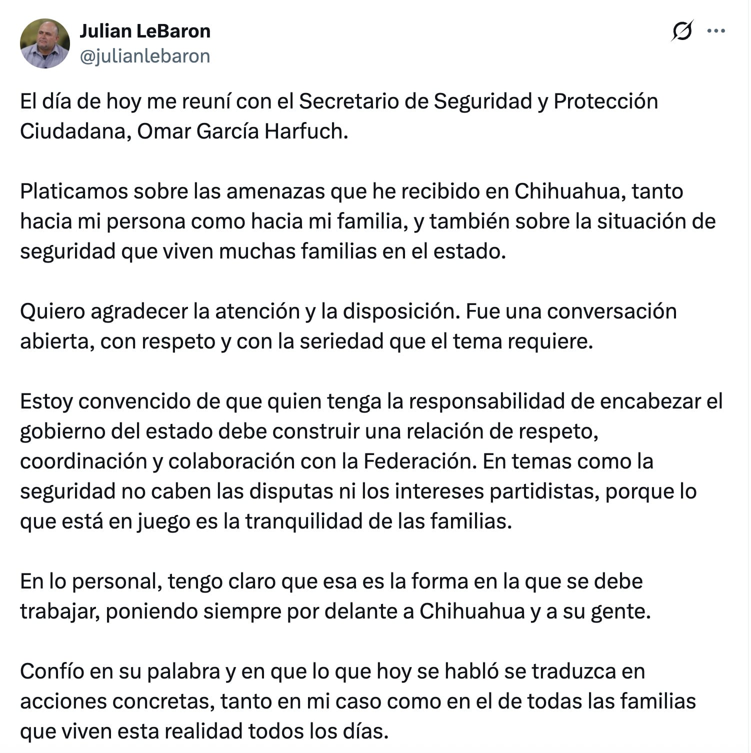 Julián LeBarón y Omar García Harfuch se reúnen para hablar sobre amenazas