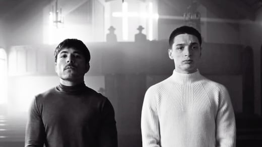 Adelanto de “Dinastía” de Peso Pluma se filtra días antes de lanzamiento