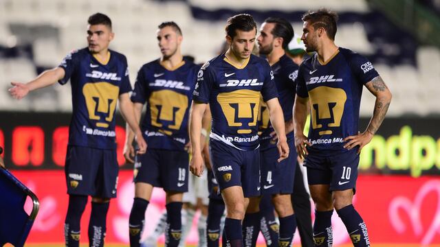 Jugadores de Pumas tras partido vs León