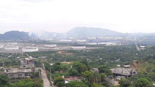 Se registra explosión en refinería de Salina Cruz en Oaxaca