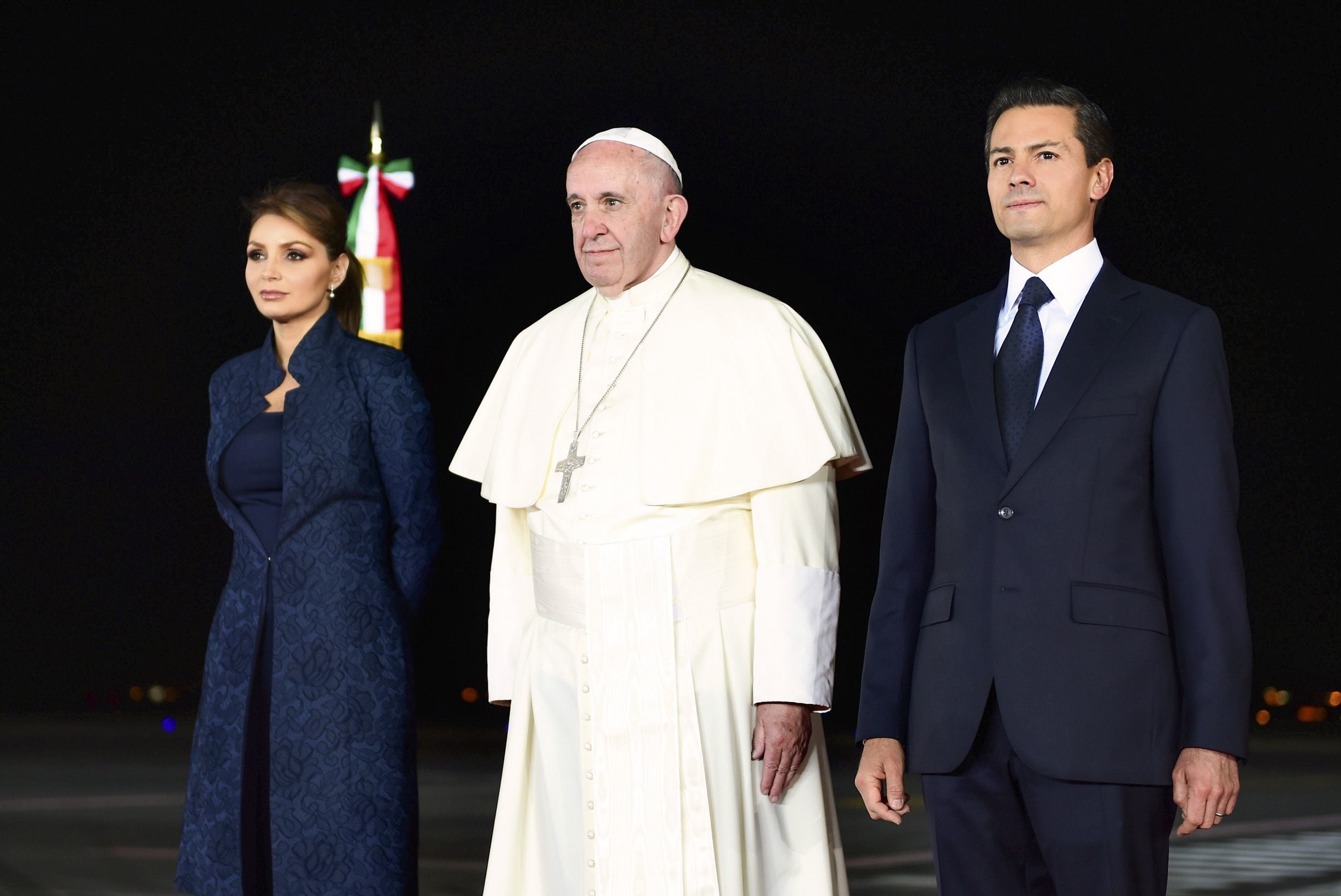 Angélica Rivera, Enrique Peña Nieto y el Papa Francisco