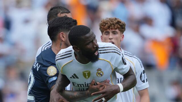 Antonio Rüdiger en el Real Madrid vs Pachuca.
