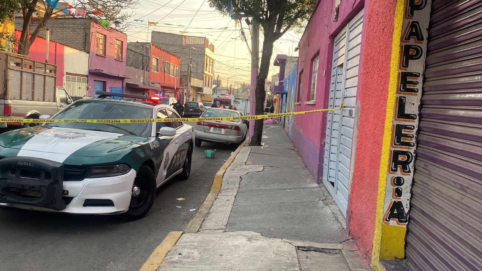Matan a mujer en calles de Iztapalapa; habría sido amenazada por un médico