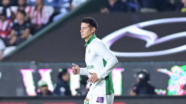James Rodríguez calentando con Club León.