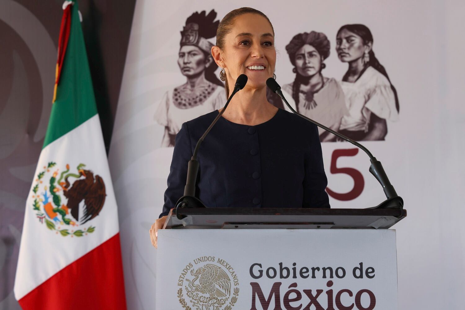 Claudia Sheinbaum reveló de dónde toma la fuerza para negociar con Donald Trump