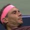 VIDEO: Rafael Nadal casi se rompe la nariz al golpearse con su propia raqueta