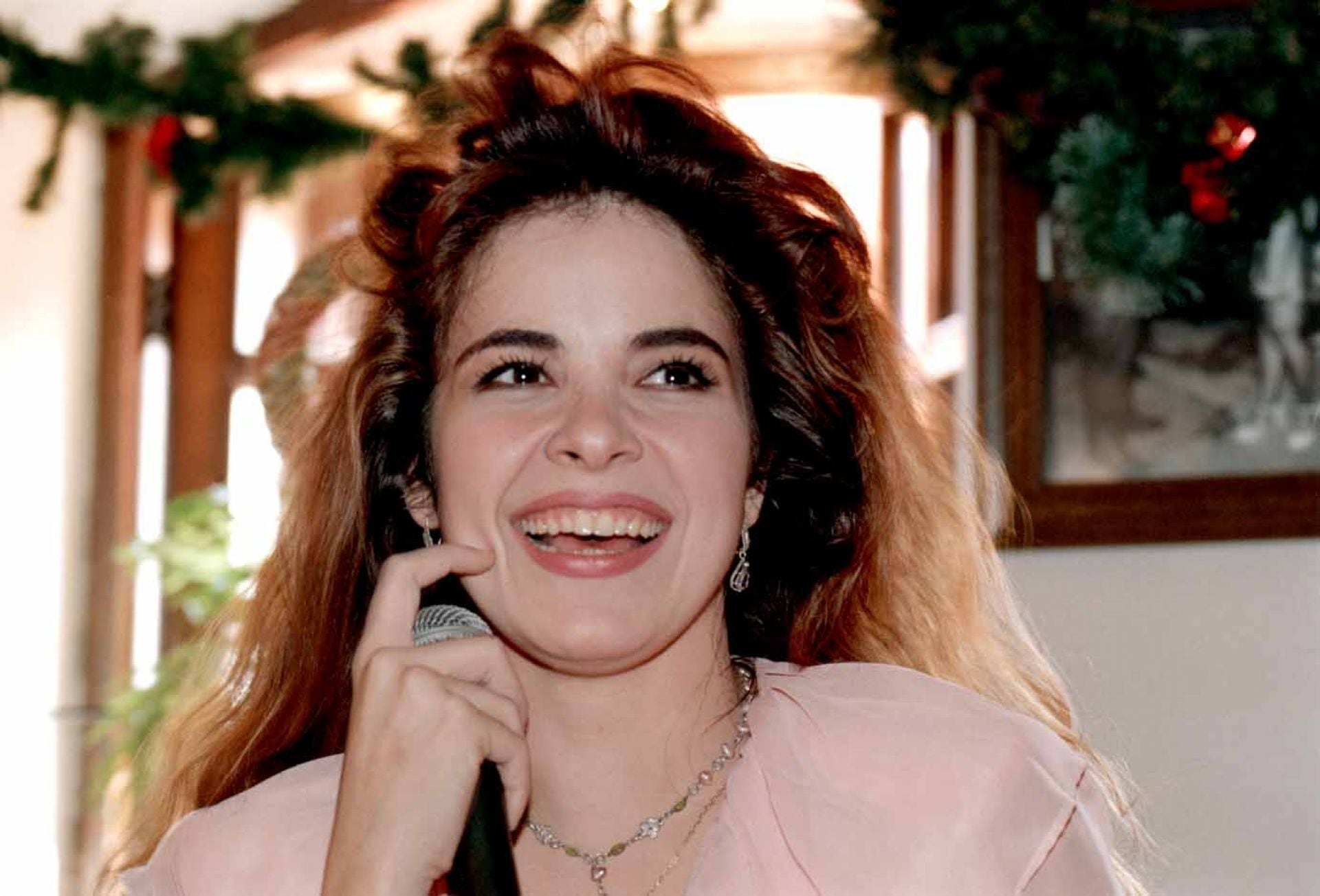 Gloria Trevi, cantante.