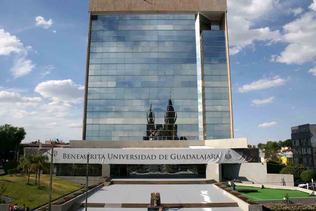 Universidad de Guadalajara.