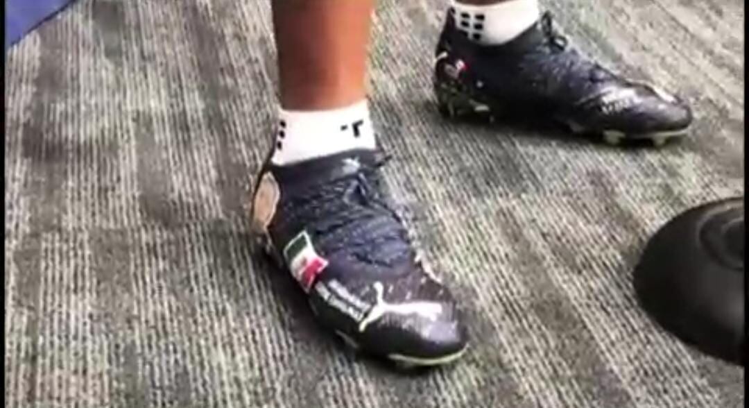 Tenis chicharito