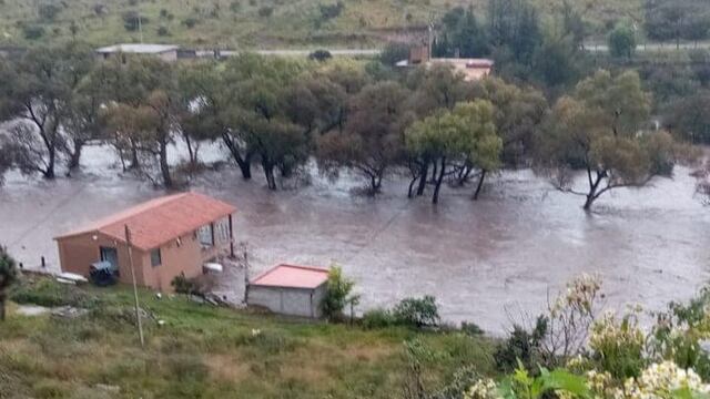 Alerta en Zacatecas por desbordamiento de presa