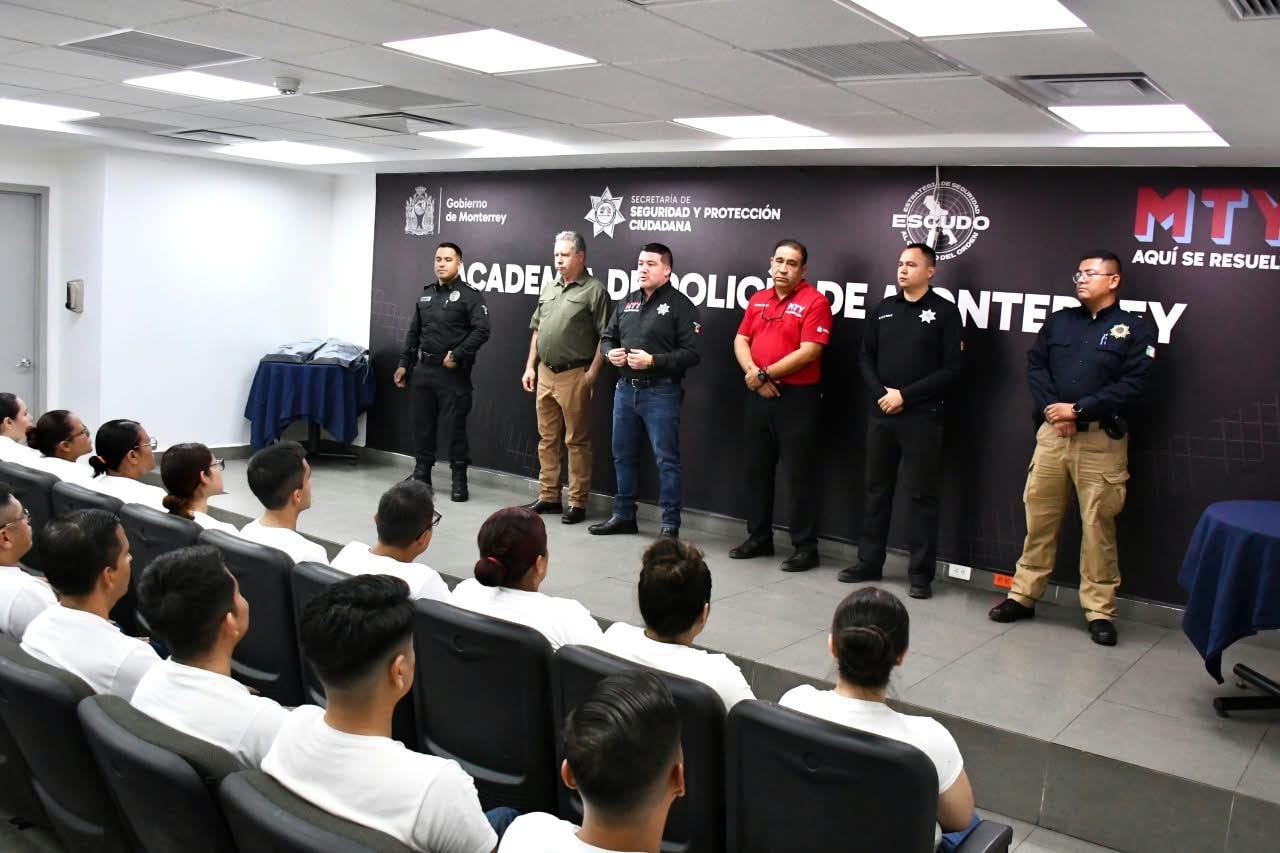 Academia de Policía de Monterrey incorpora a 44 cadetes