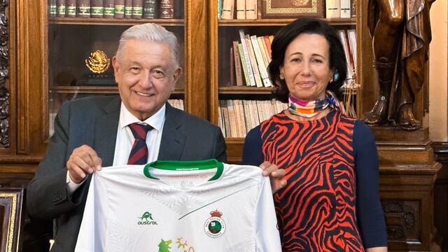 AMLO y Ana Botín se reúnen en Palacio Nacional.