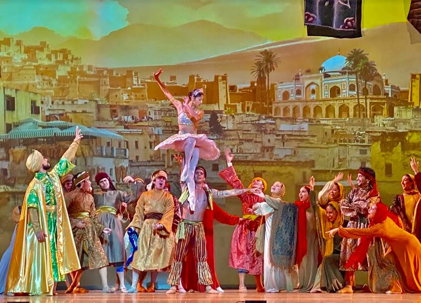 Deslumbra César Corrales