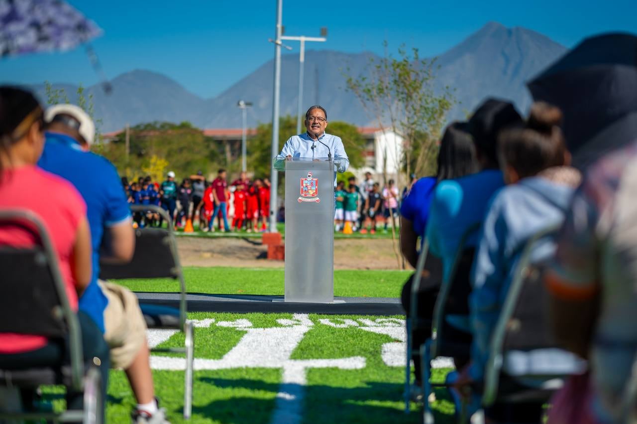 Escobedo rehabilita la Unidad Deportiva Nueva Esperanza para familias