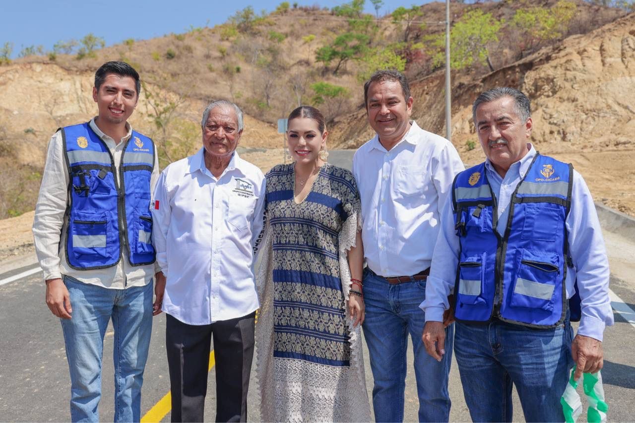 Camino Acapulco-El Veladero beneficiará a más de 3 mil habitantes