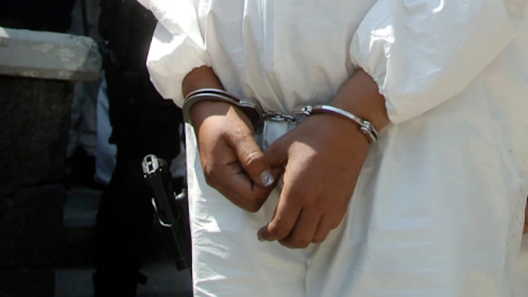 Detenida por prostituir a su hija de 6 años.