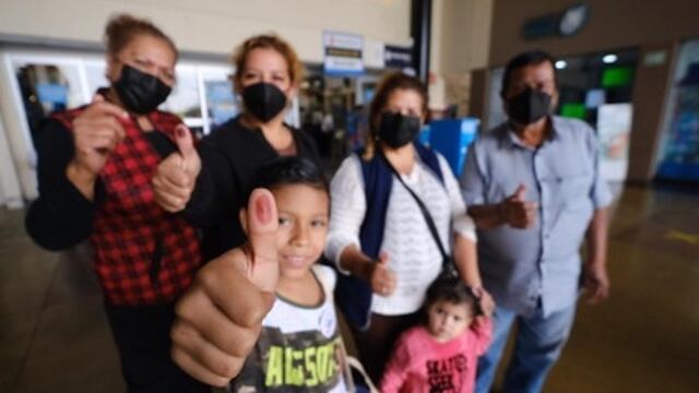 Jalisco: Familias muestran su participación en la Consulta Popular
