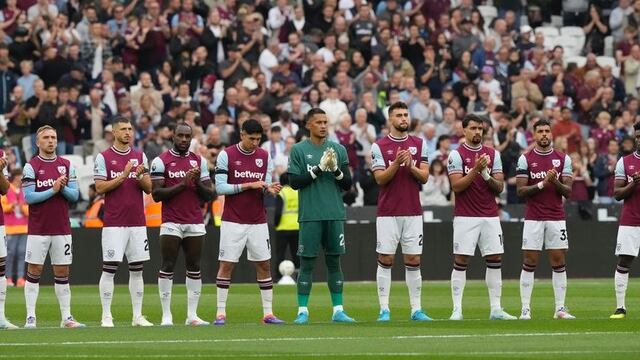 Edson Álvarez en la derrota del West Ham