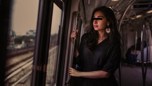 Despiden a empleada por grabar porno en un tren y con uniforme de trabajo