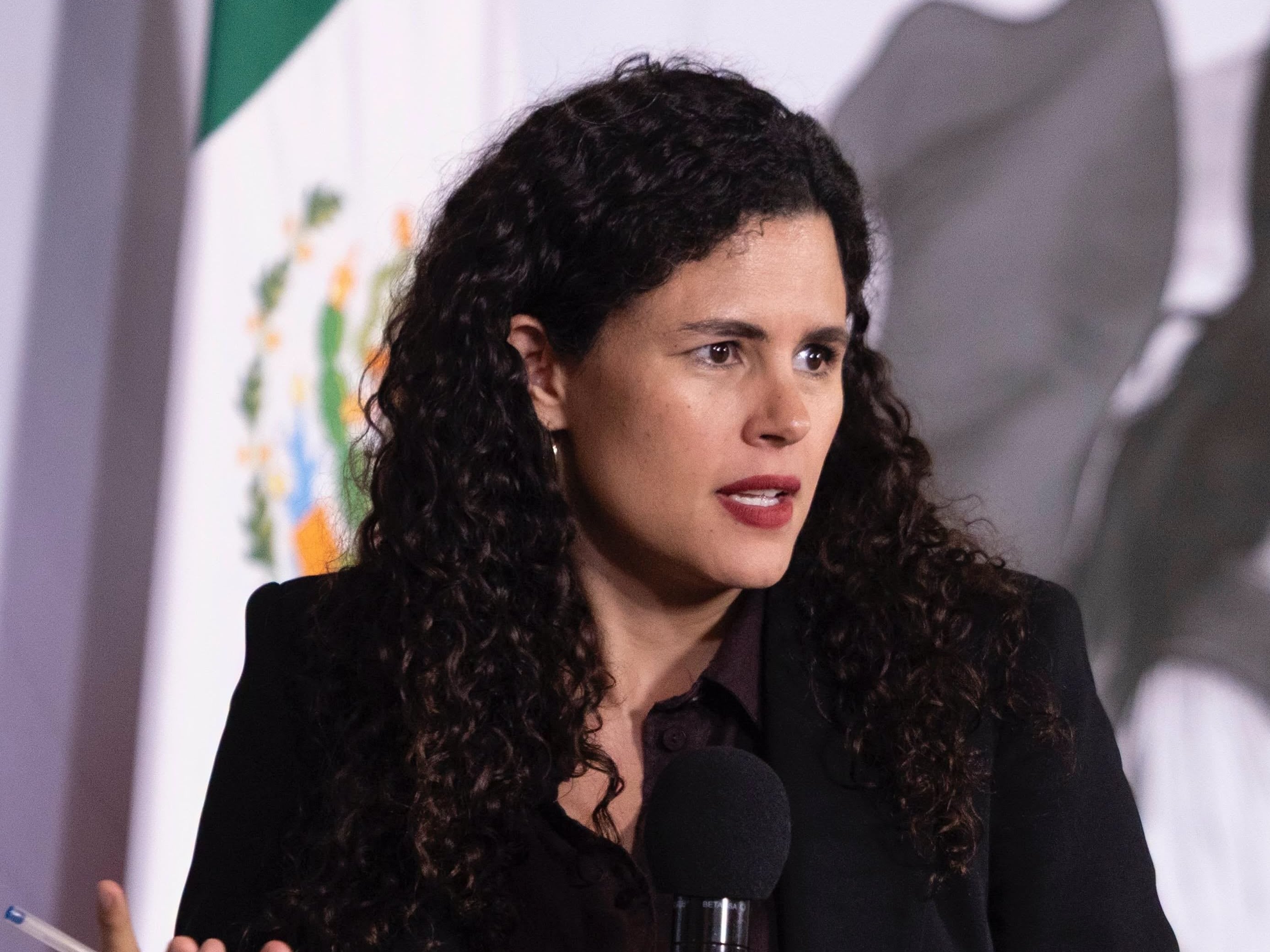 Luisa Alcalde culpa al “ecosistema digital” por polémica de lista negra