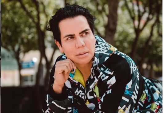 Javier Derma, influencer.