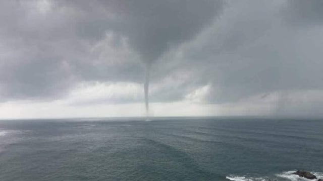 ¿Qué es una tromba marina? Esta manga de agua fue vista en Huatulco
