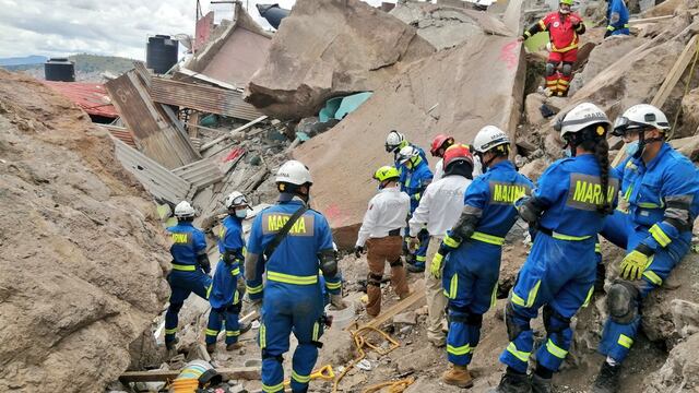 Labores de rescate en el Cerro del Chiquihuite