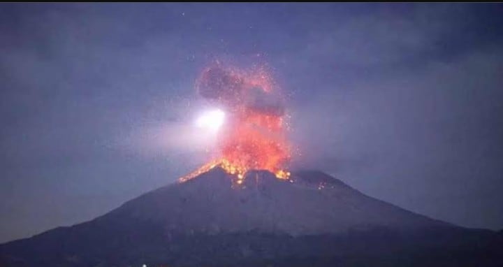 Erupción del volcán Sakurajima