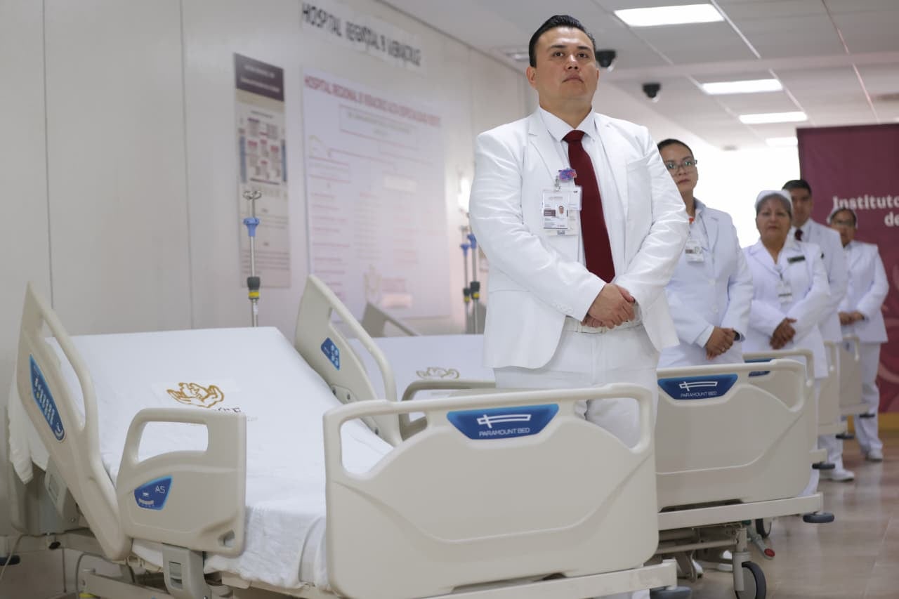 ISSSTE avanza con nuevas clínicas y hospitales en México: Martí Batres.