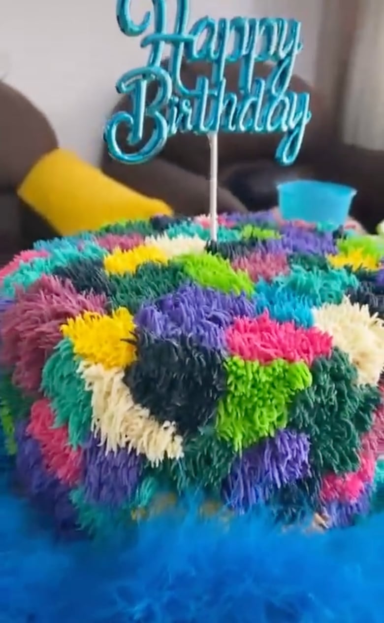 Fiesta de cumpleaños temática de 'La Familia P. Luche'