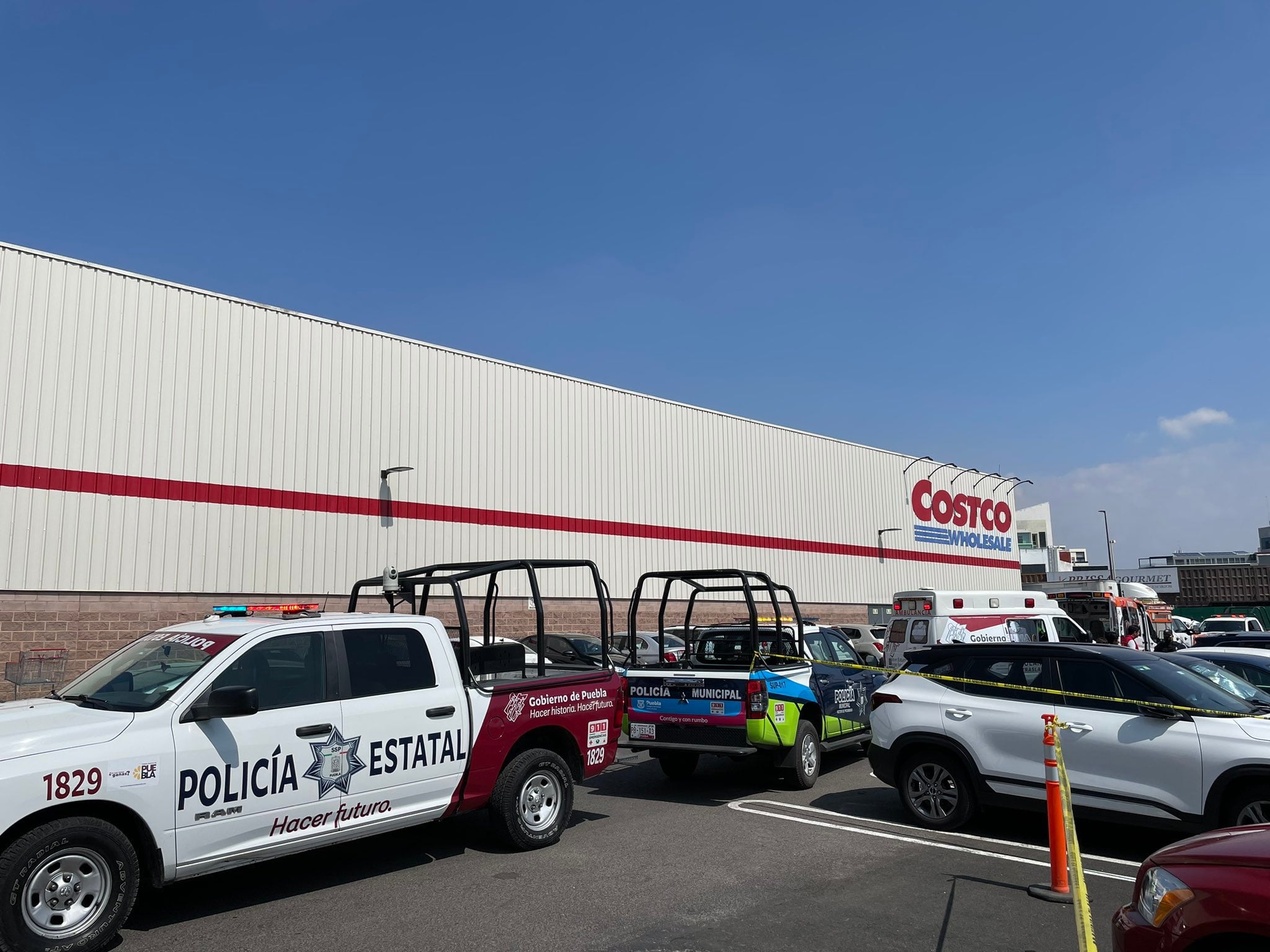 Balacera en el Costco de Puebla