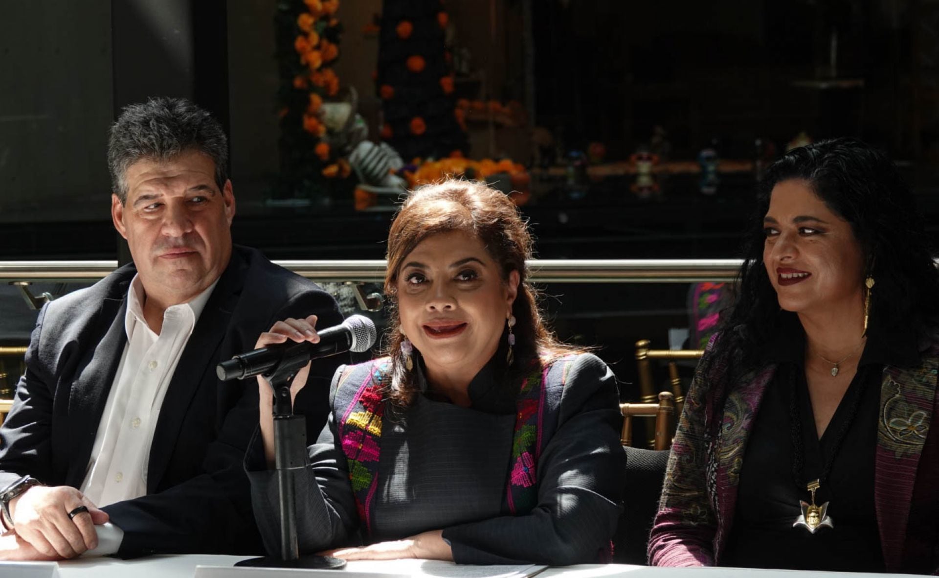 Clara Brugada instala Comité Organizador del Mundial FIFA 2026