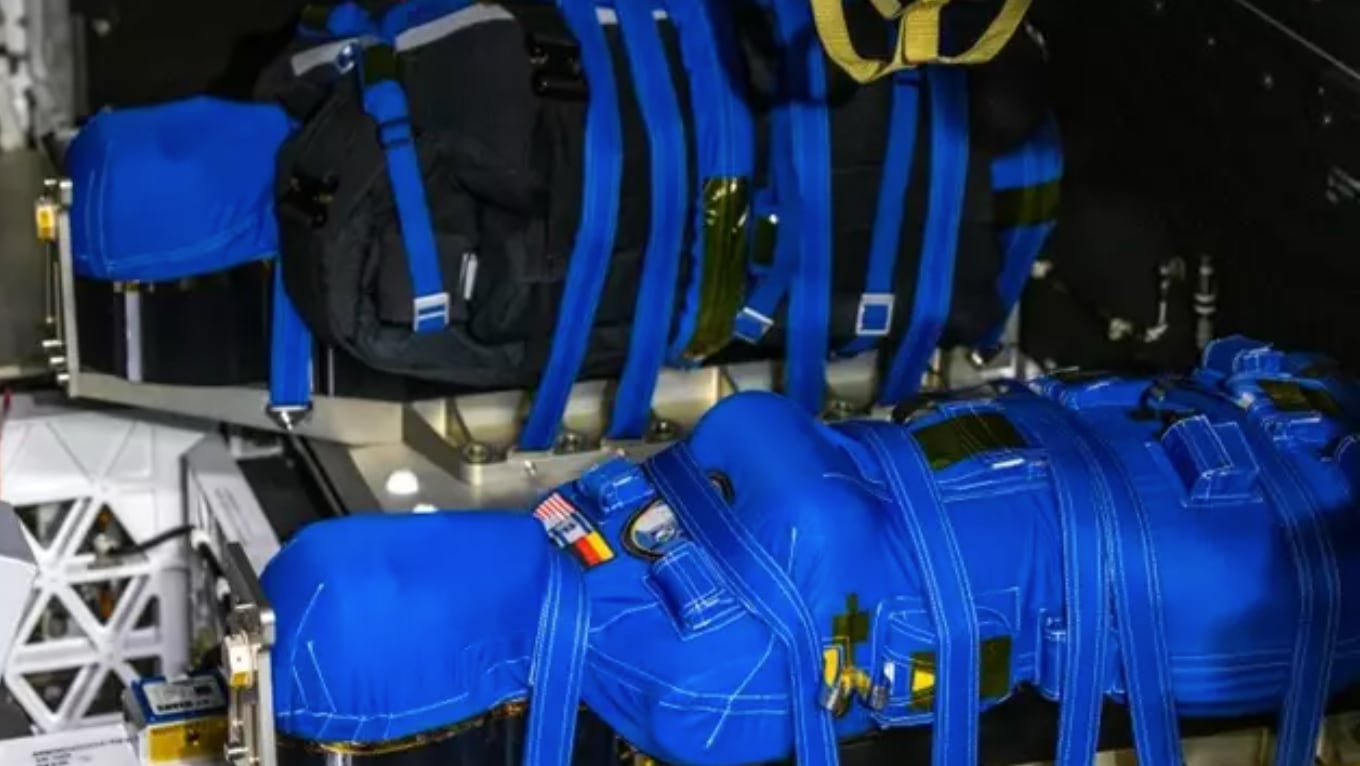 Zohar y Helga, sus maniquíes fantasma