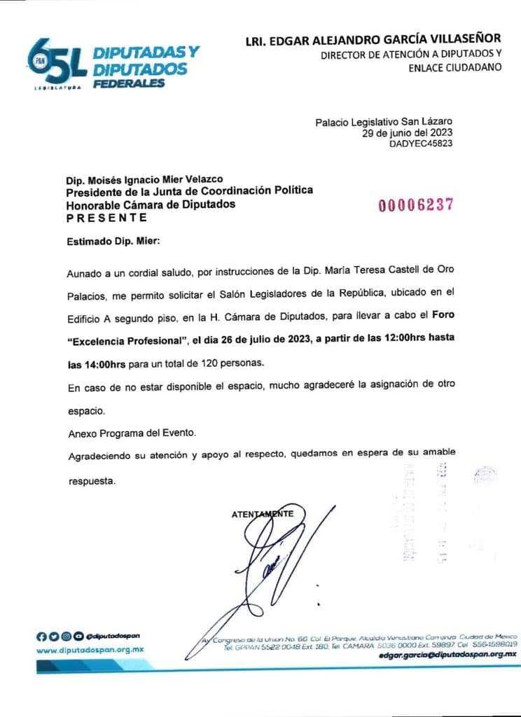 Teresa Castell solicitó el permiso del evento