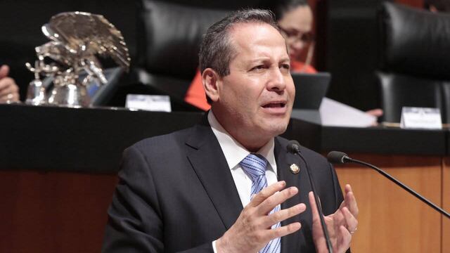 Ex gobernador del estado de México y hoy senador, Eruviel Ávila