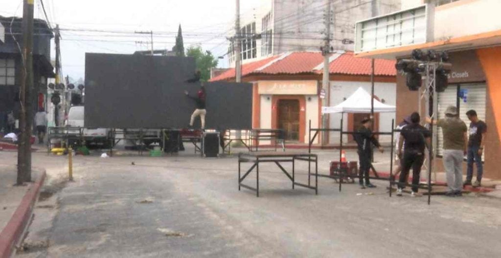 Morena festeja presunto triunfo de Eduardo Ramirez