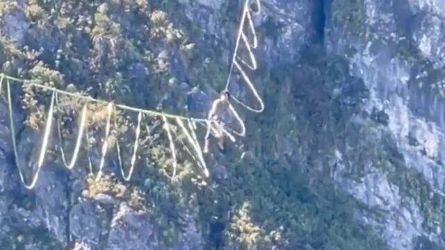 VIDEO: Cruza el Cerro de la Silla