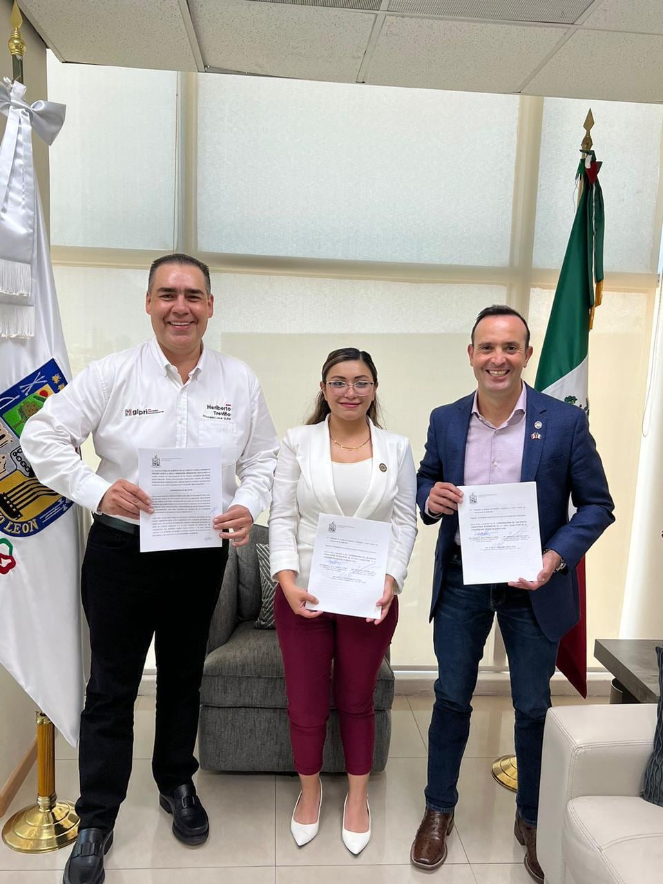 PRI, PAN y PT, firman Acuerdo