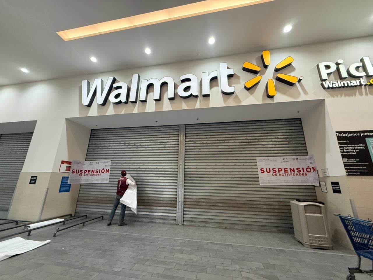 Alcaldía Álvaro Obregón suspende actividades en Walmart Portal San Ángel