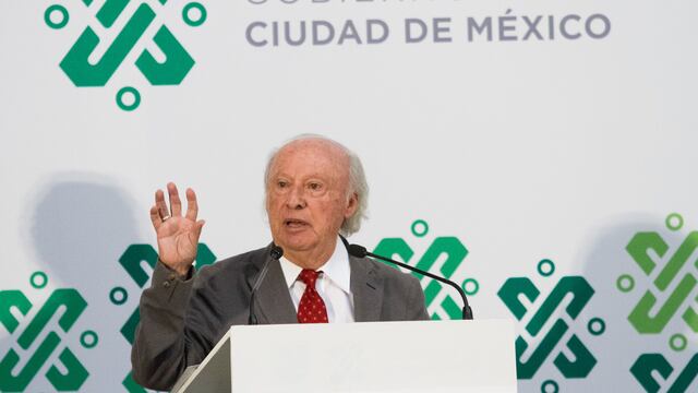 Víctor Manuel Toledo.