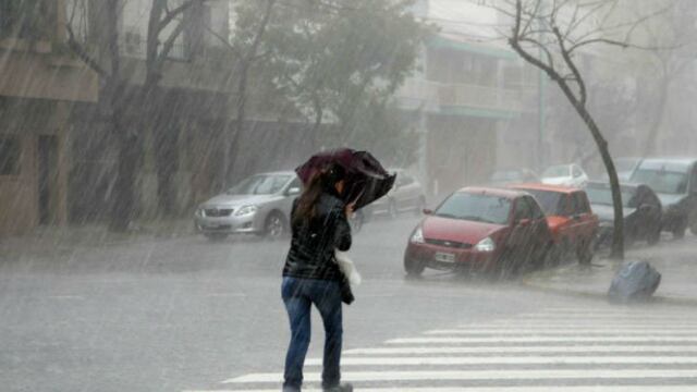 Tormenta y rafaga de viento